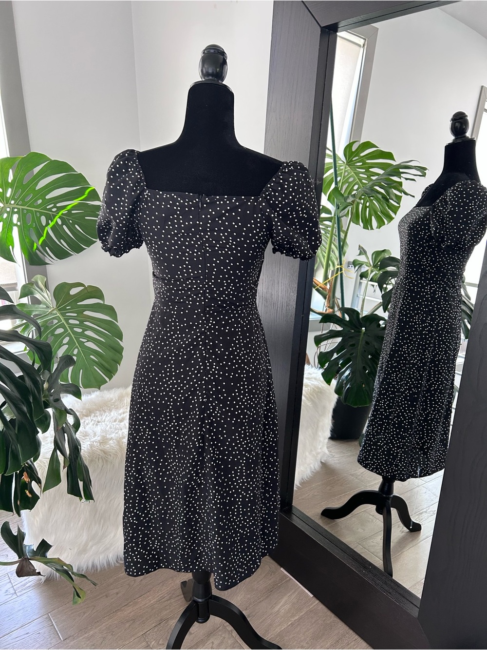 Polka Dots Shein Dress size XS NWOT - Picture 2 of 5